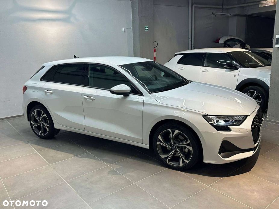 Audi A3 Sportback 35 TFSI mHEV Advanced S tronic - 5