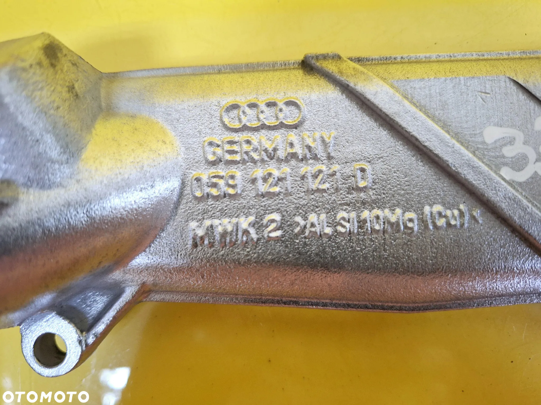 OBUDOWA TERMOSTATU 059121121D AUDI A6 C5 2.5 TDI NR33 - 2