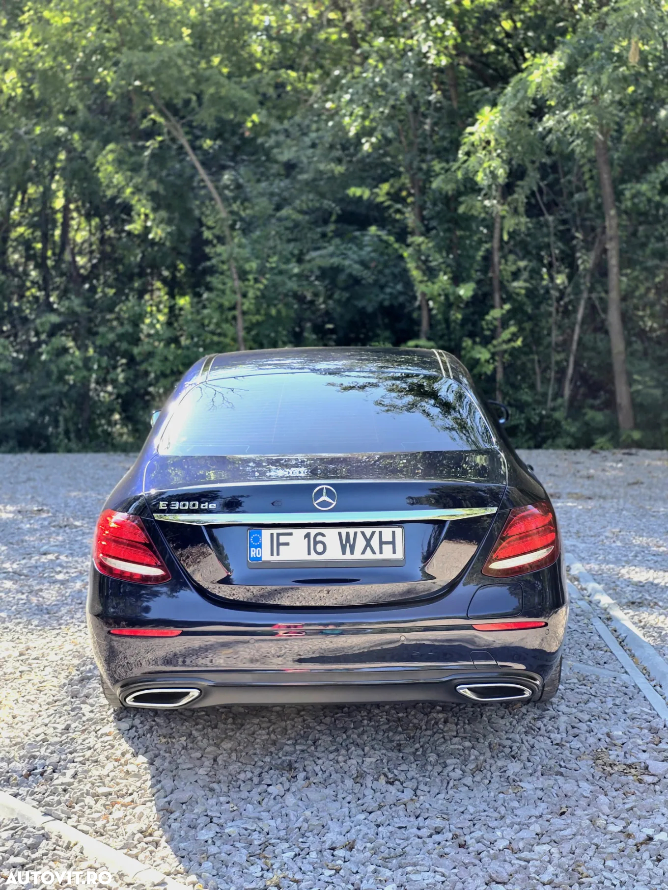 Mercedes-Benz E 300 de Aut. - 3