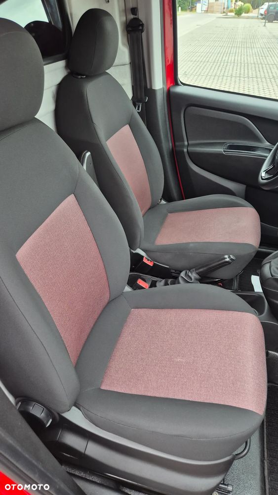 Fiat DOBLO MAXI - 27