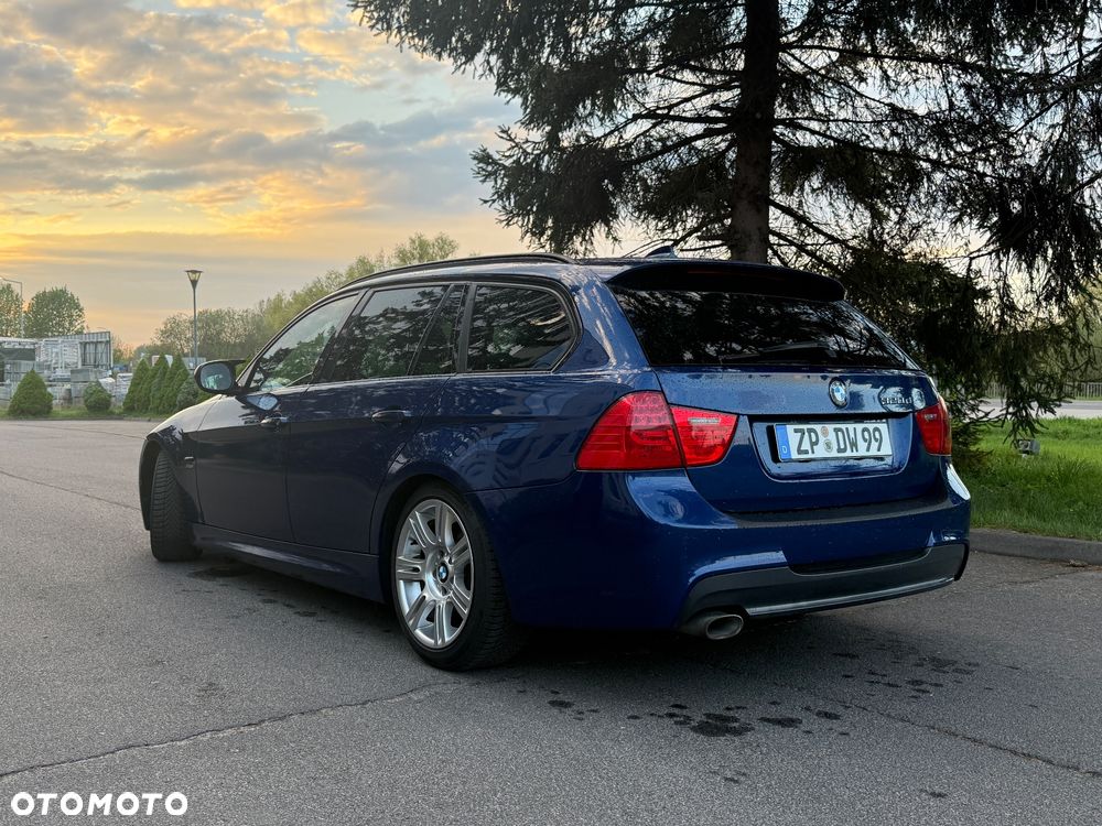 BMW Seria 3 320d xDrive Sport Line - 7