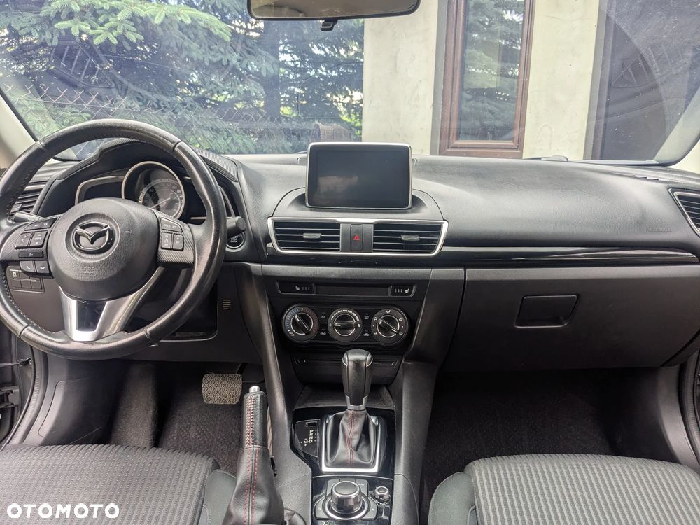 Mazda 3 - 10