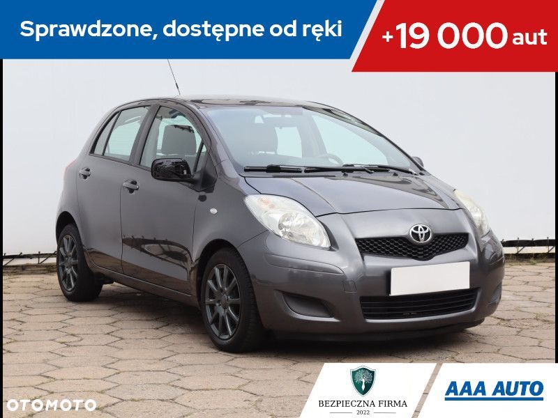 Toyota Yaris - 1