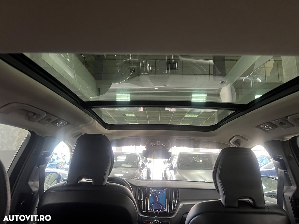 Volvo XC 60 T6 AWD Recharge Geartronic Inscription Expression - 20