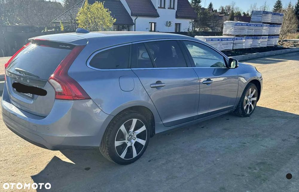 Volvo V60 D2 Geartronic Momentum - 6
