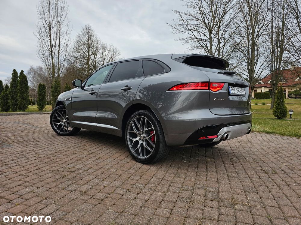 Jaguar F-Pace S AWD - 6