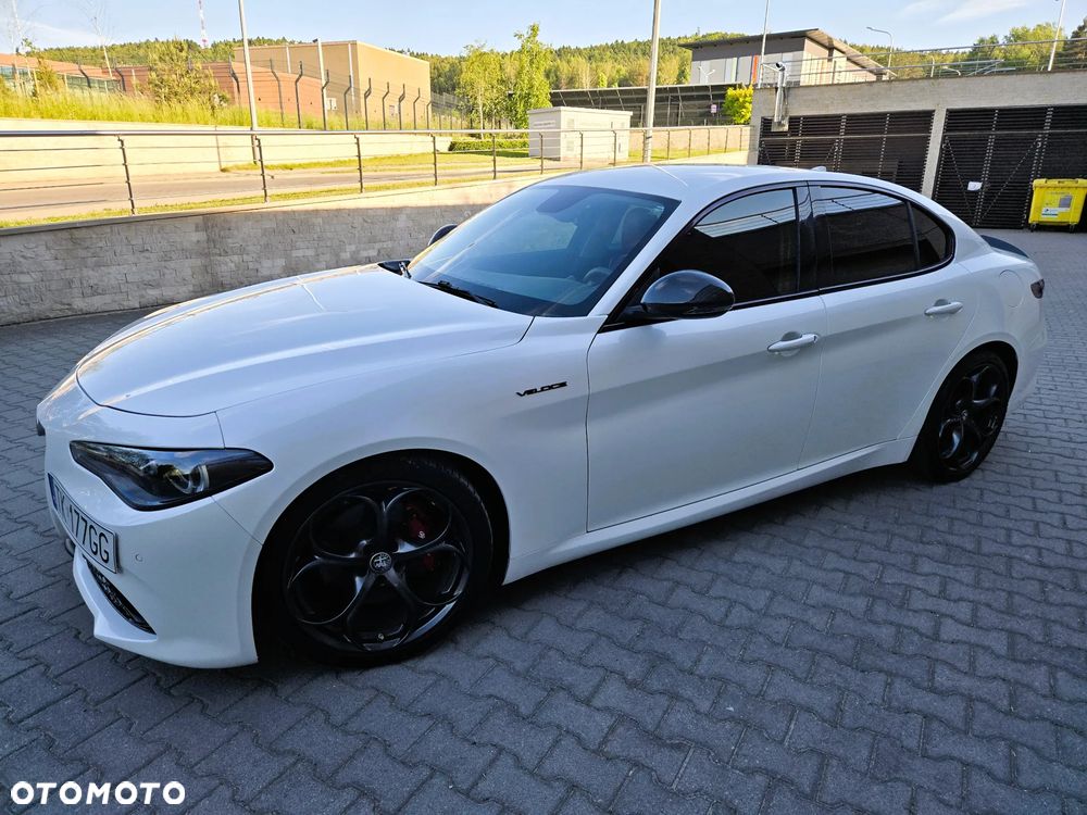Alfa Romeo Giulia 2.0 Turbo 16V AT8 Veloce Ti - 9