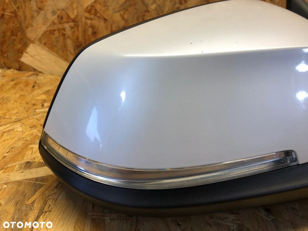 BMW F30 F31 LUSTERKO PRAWE 6PIN A96 MINERALWEISS - 3