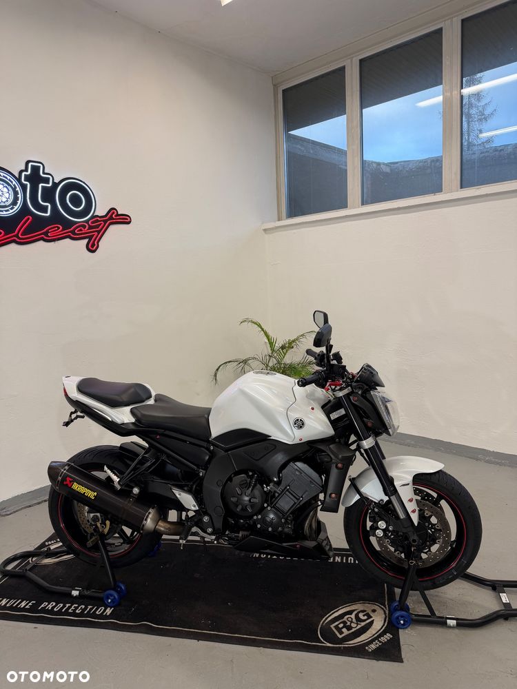 Yamaha FZ - 4