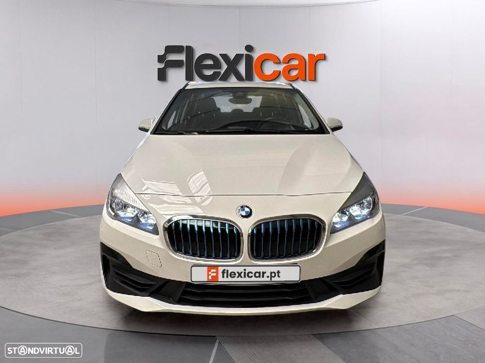 BMW 225xe Active Tourer Advantage - 2