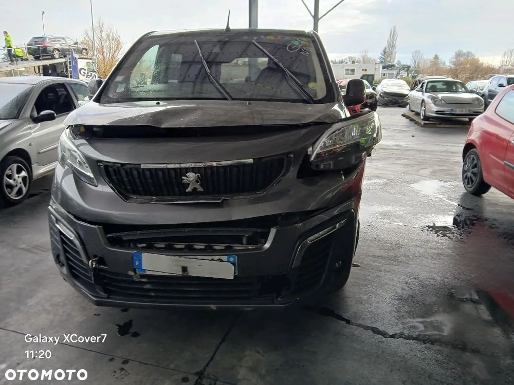 Peugeot Traveller 2.0 BlueHDi Compact Active - 8