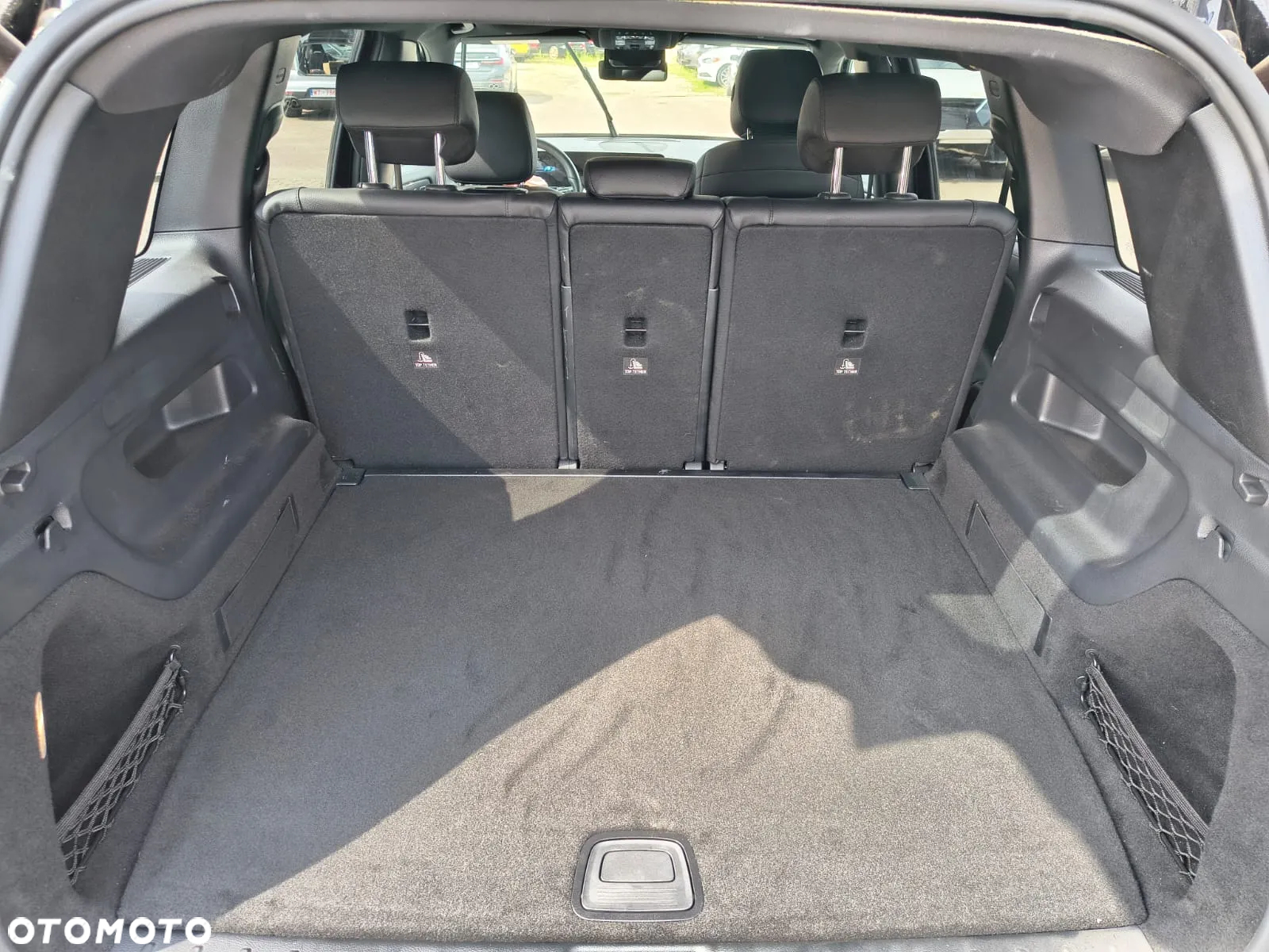 Mercedes-Benz GLB 250 4-Matic 8G-DCT - 14
