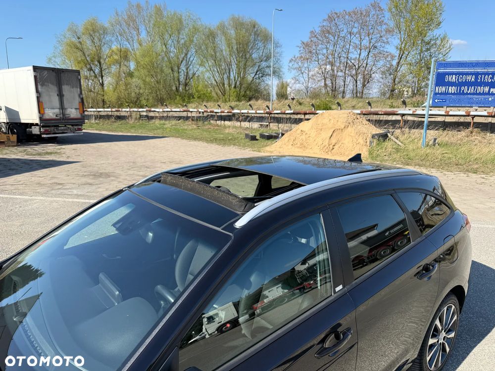 Hyundai i30 1.6 CRDI DCT Intro - 31