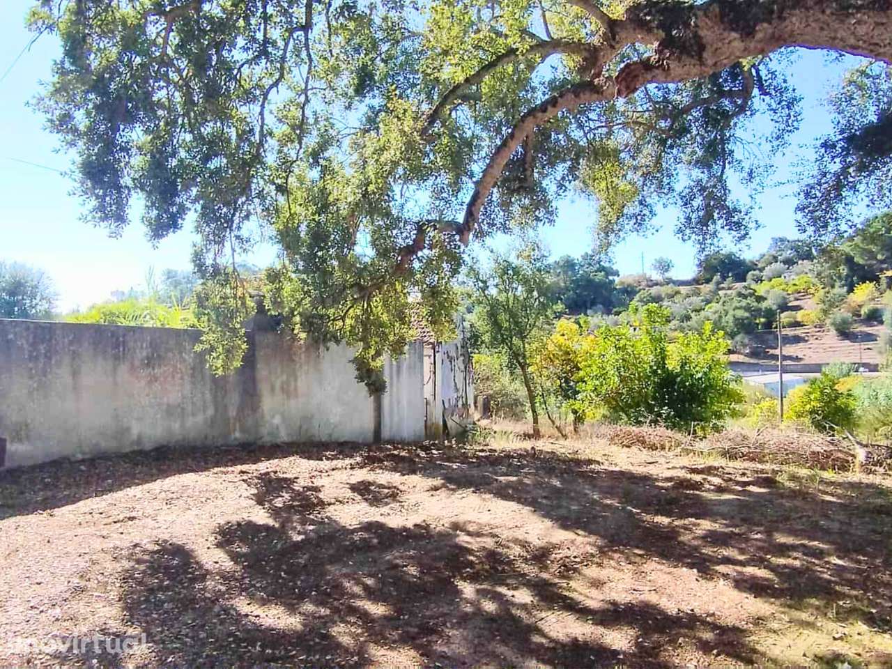 Moradia Vale de Santarém – Rio das Patas - Grande imagem: 2/17