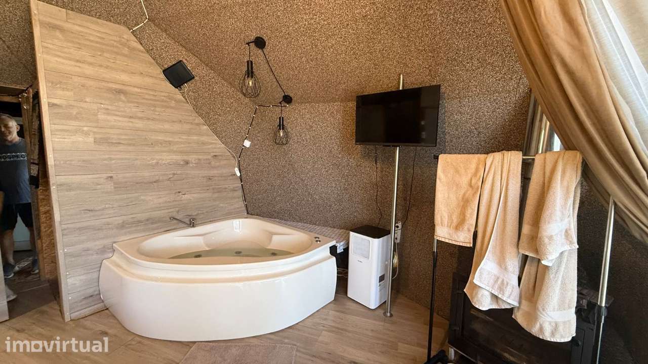 Moradia rustica tipo Bungalow, junto à cidade - Grande imagem: 3/19