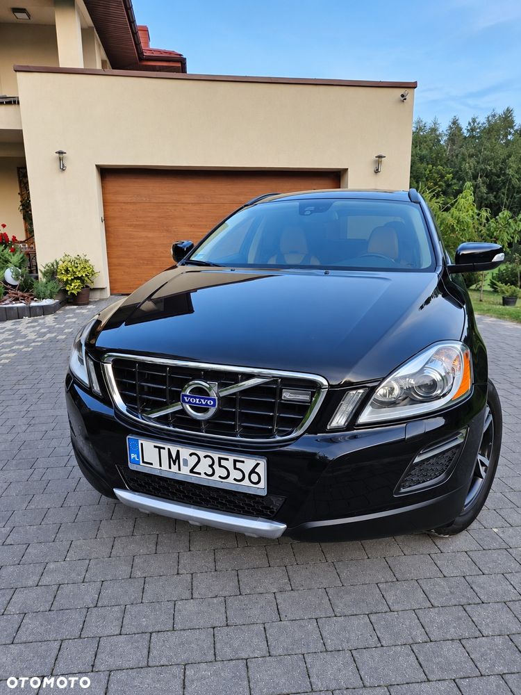 Volvo XC 60 - 6