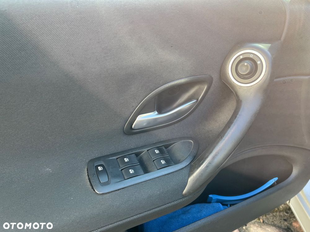 Renault Laguna 2.0 Authentique - 10