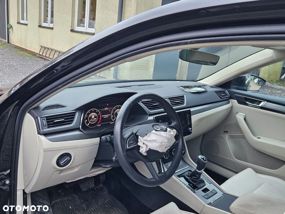 Skoda Superb 2.0 TSI Style DSG - 7