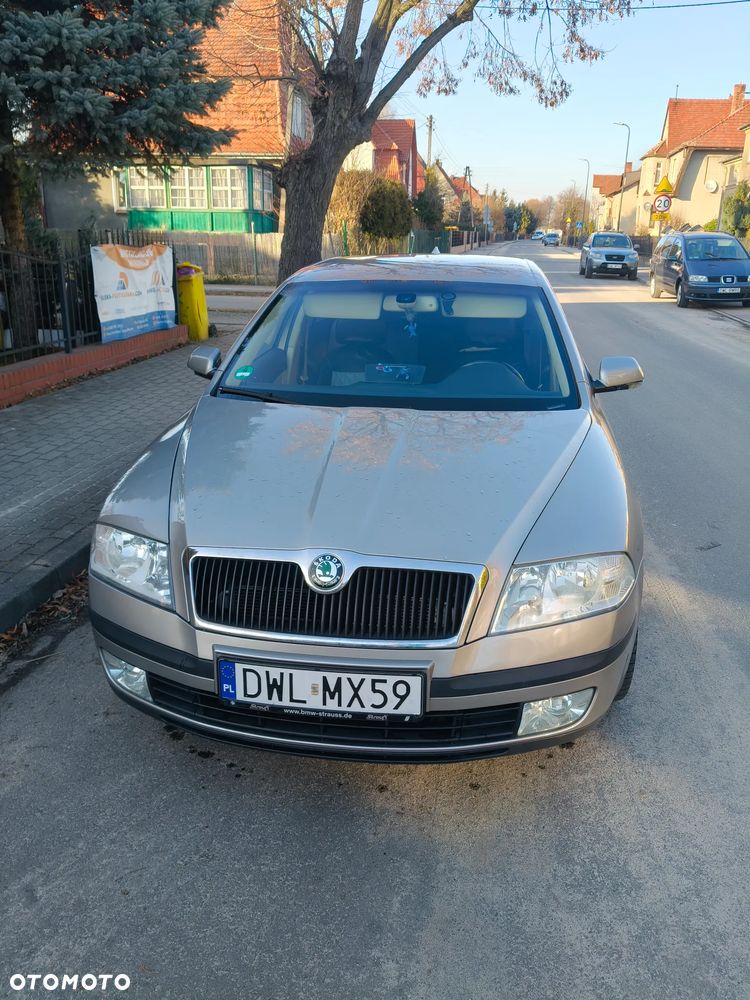 Skoda Octavia 2.0 FSI Elegance - 16
