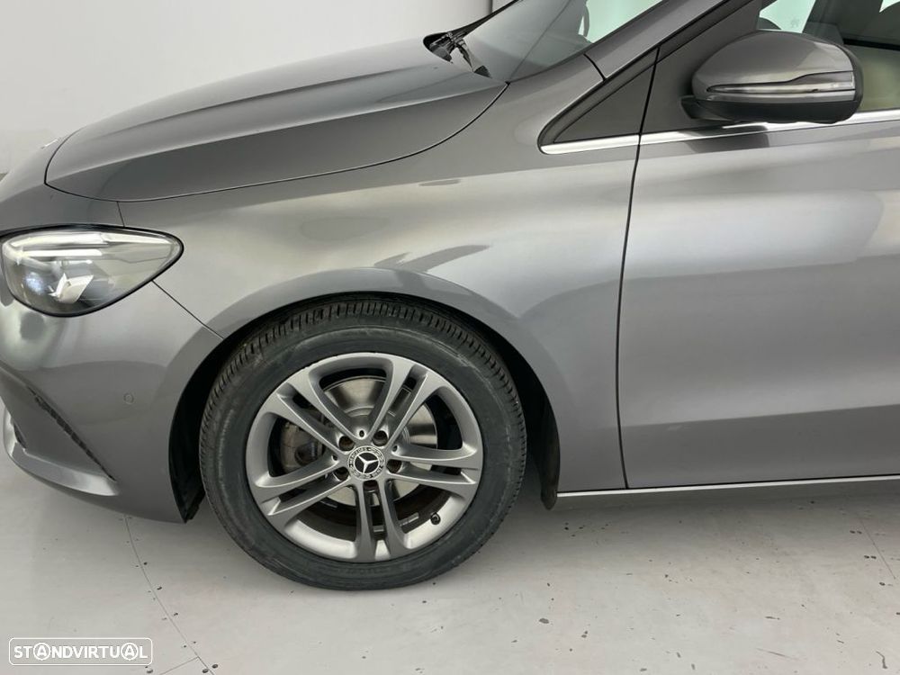 Mercedes-Benz B 180 d - 19