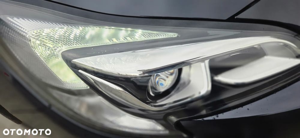 Opel Corsa 1.4 16V Innovation - 25