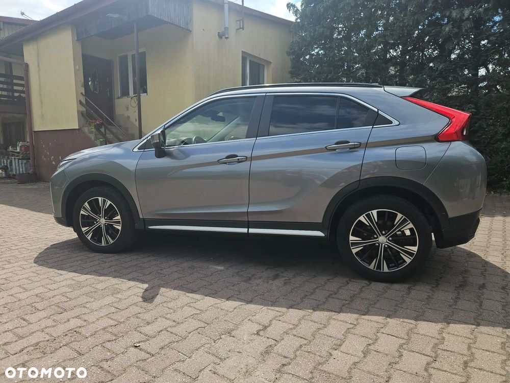 Mitsubishi Eclipse Cross 1.5 T-MIVEC (ClearTec) CVT 4WD Active+ - 3