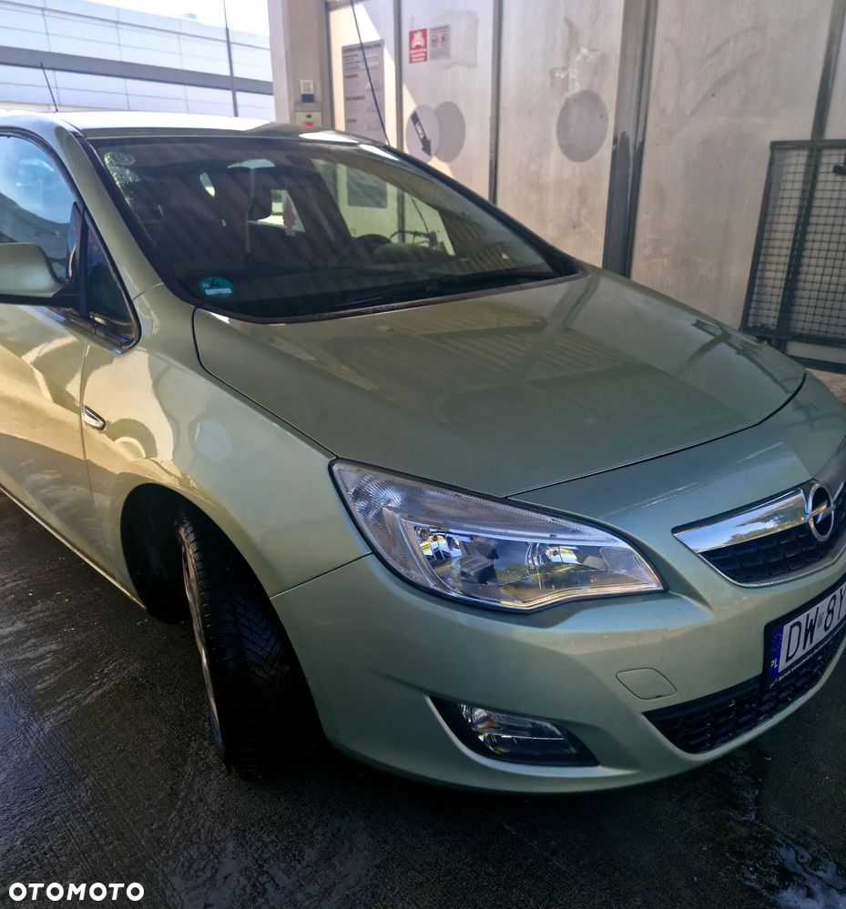 Opel Astra 1.7 CDTI DPF Color Edition - 4