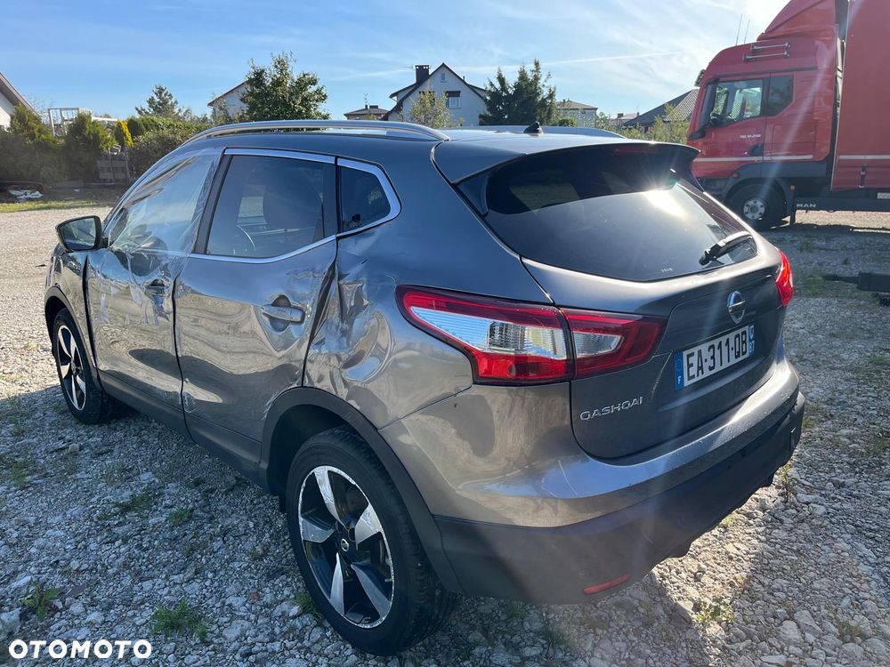 Nissan Qashqai 1.2 DIG-T N-Vision EU6 - 9
