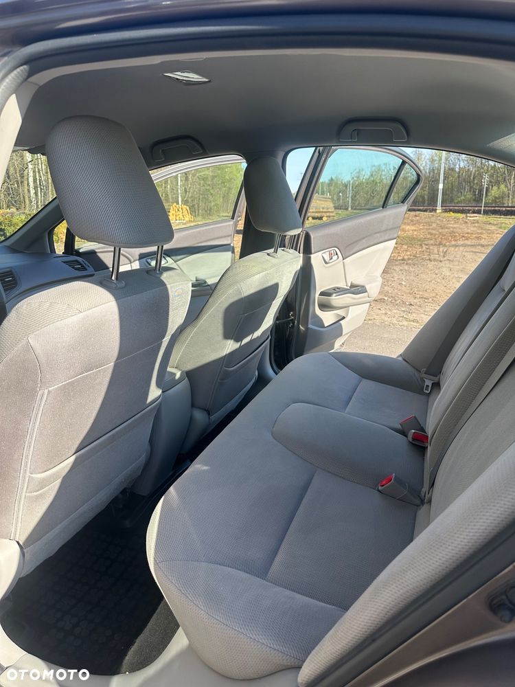 Honda Civic 1.8 Comfort - 10