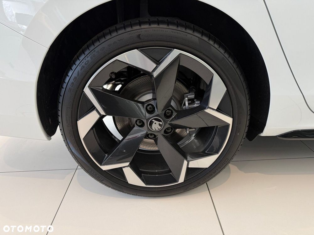 Skoda Superb 2.0 TSI Sportline DSG - 34