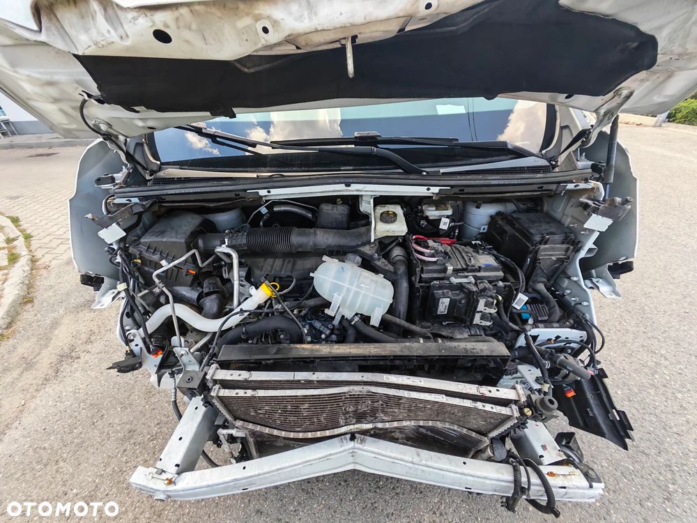 Renault TRAFIC - 32