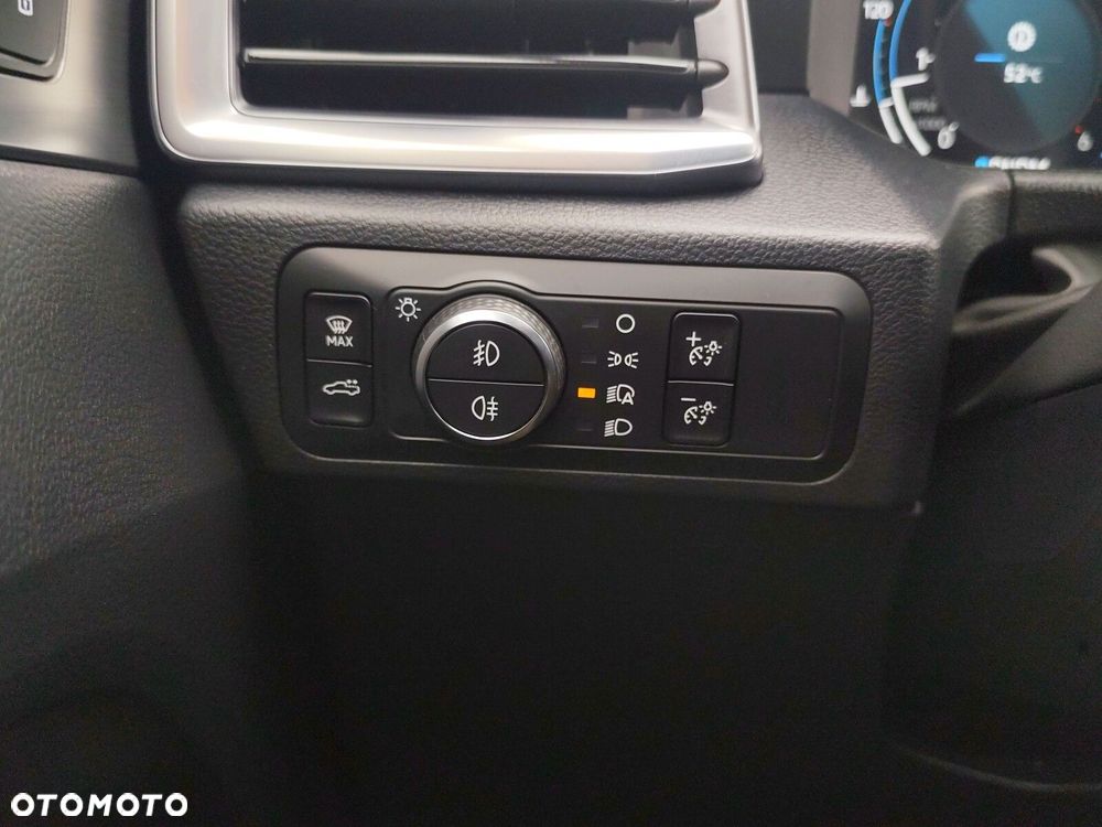 Volkswagen Amarok Aventura - 18