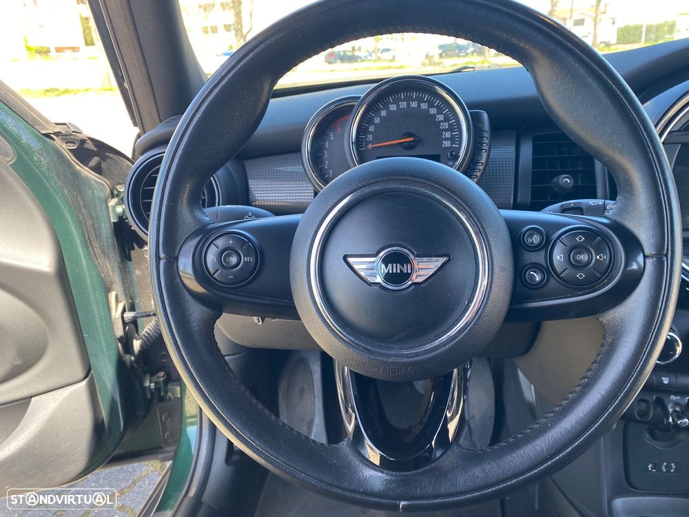 MINI 5 Portas Cooper D - 15