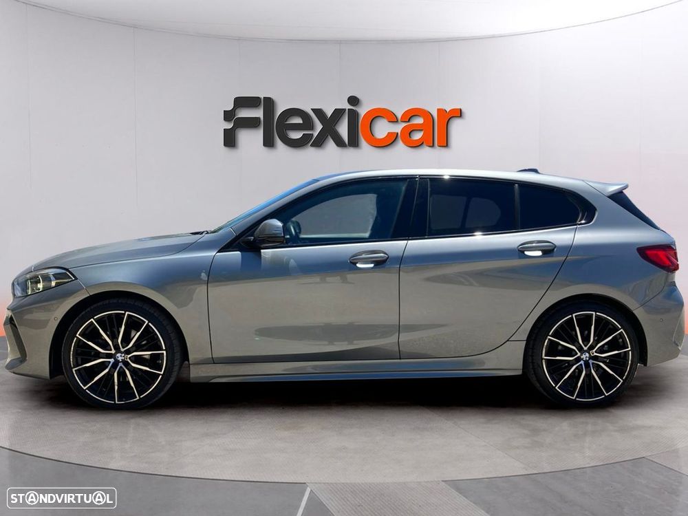 BMW 118 i Pack Desportivo M Auto - 4