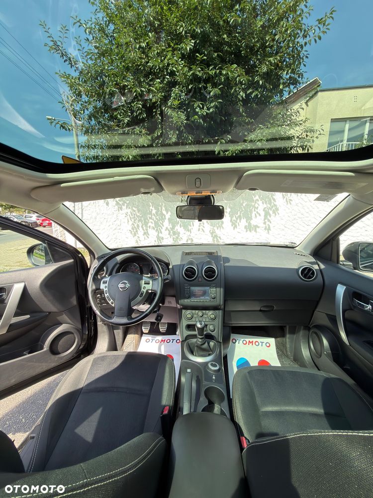 Nissan Qashqai 2.0 4x4 Tekna Premium - 5