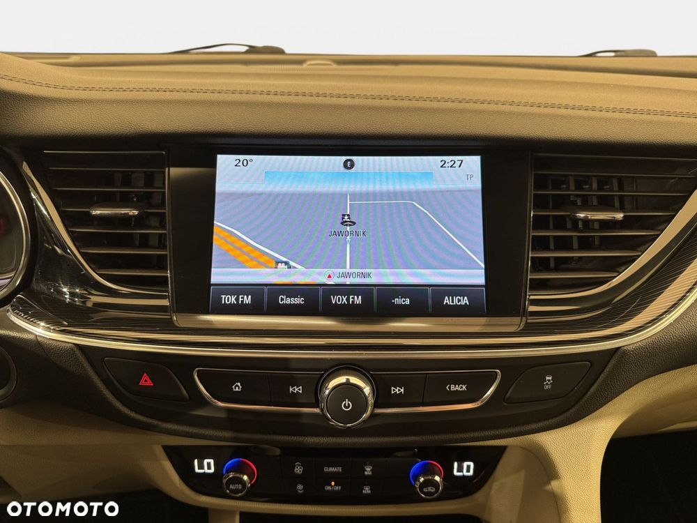 Opel Insignia - 20