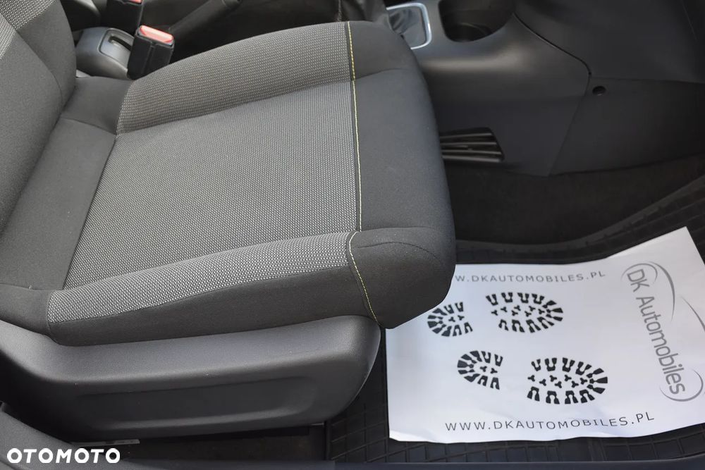 Citroën C3 1.2 PureTech Shine - 28