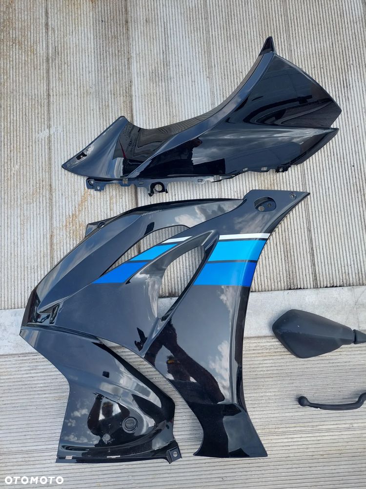 SUZUKI GSX-R 1000 R owiewka bok boczek pług lusterko klamka - 2
