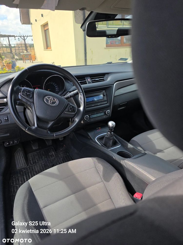 Toyota Avensis 1.8 Active - 1