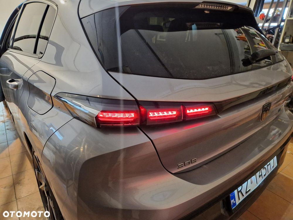 Peugeot 308 1.6 Hybrid PHEV Allure Pack EAT8 - 15