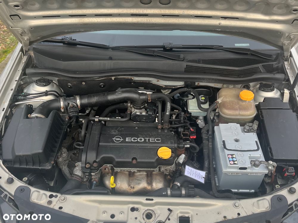 Opel Astra 1.4 Enjoy - 26