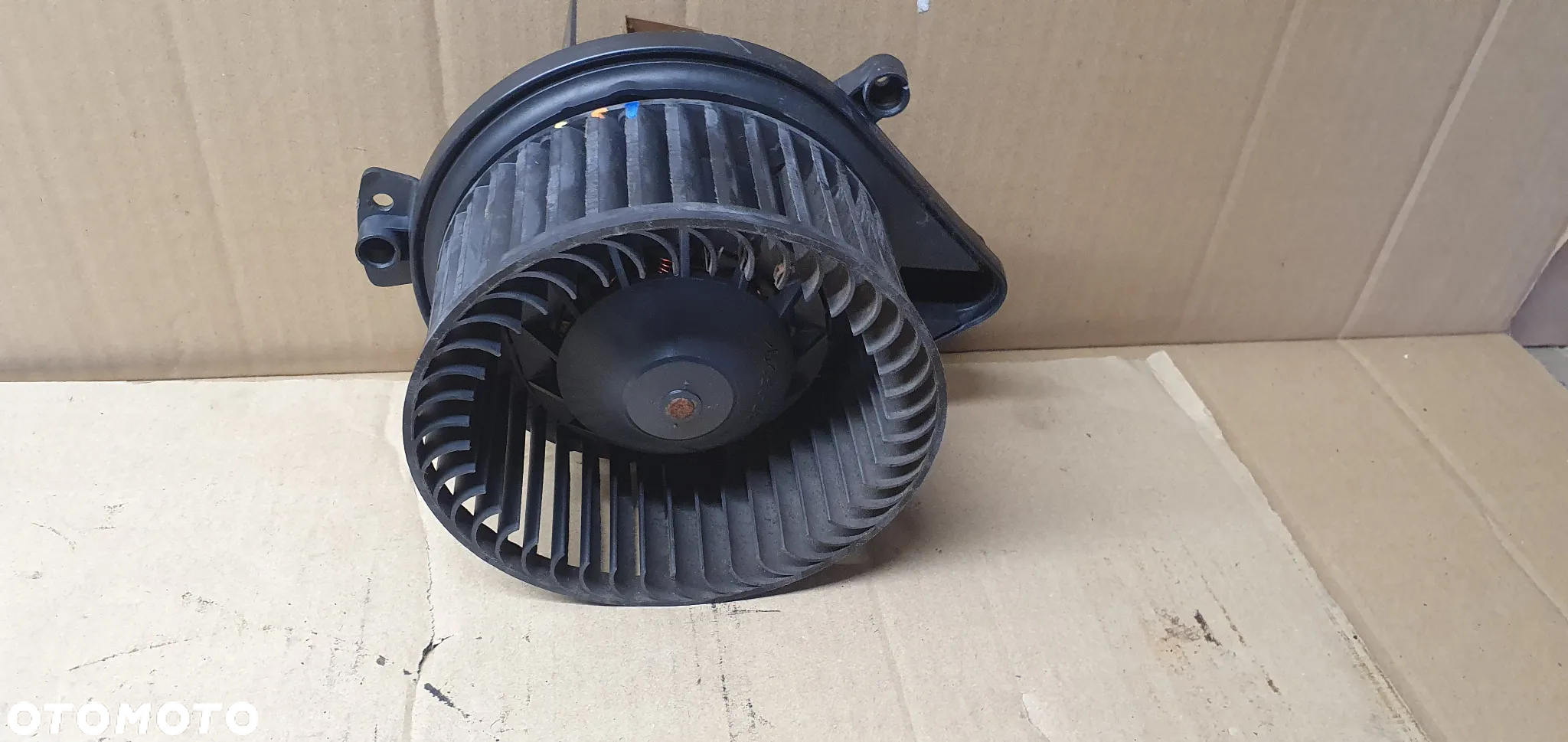 Wentylator silnik dmuchawy nagrzewnicy Audi A4 B6 8E1820021 - 4