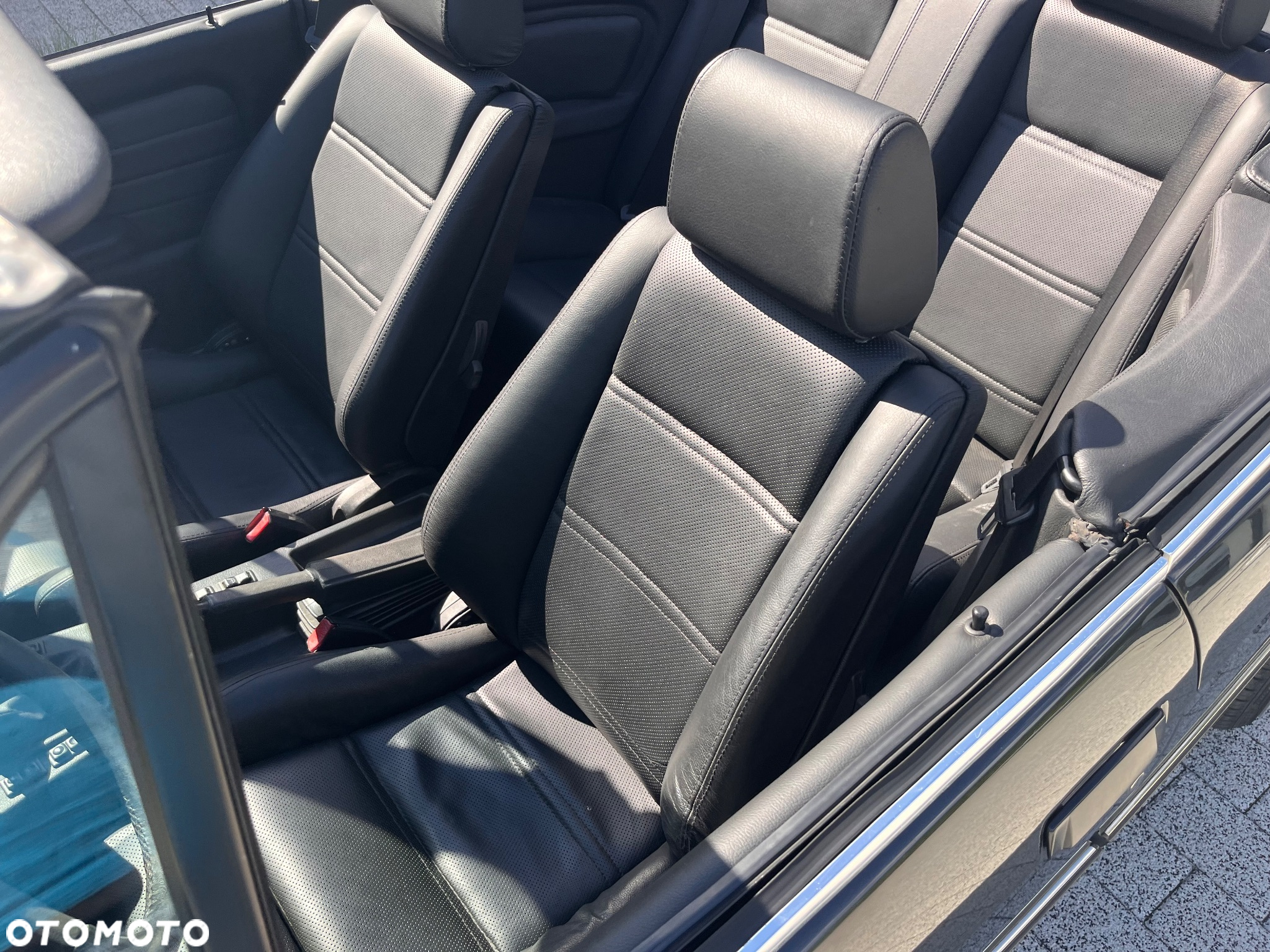 BMW Seria 3 325i - 22