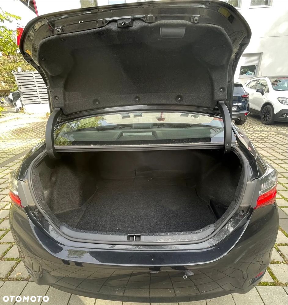 Toyota Corolla 1.6 Comfort - 4