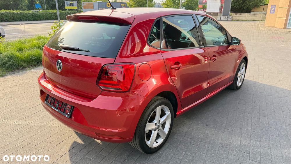 Volkswagen Polo 1.4 TDI Blue Motion Technology Lounge - 22