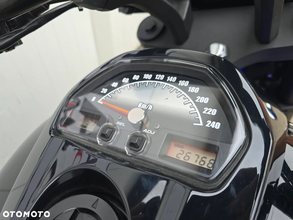 Suzuki Boulevard - 5