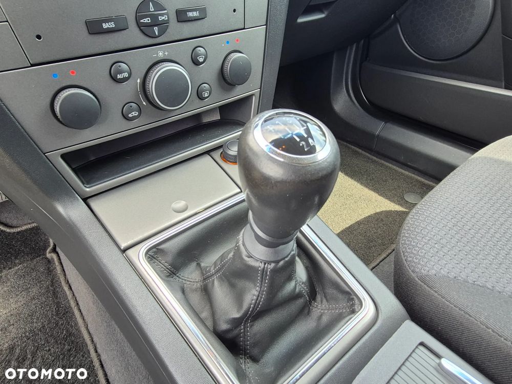 Opel Vectra 1.8 Business Sport - 25