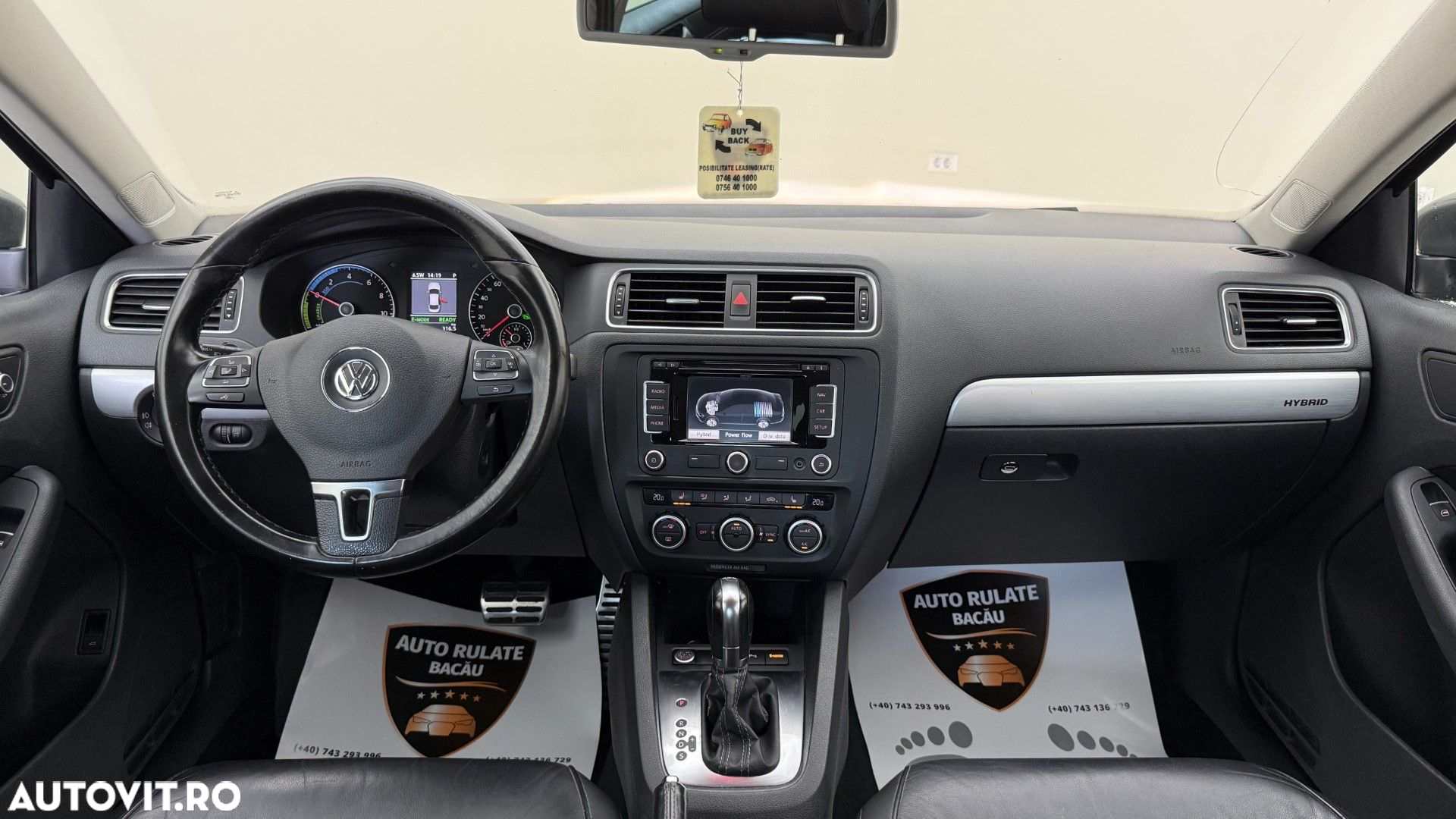 Volkswagen Jetta - 8