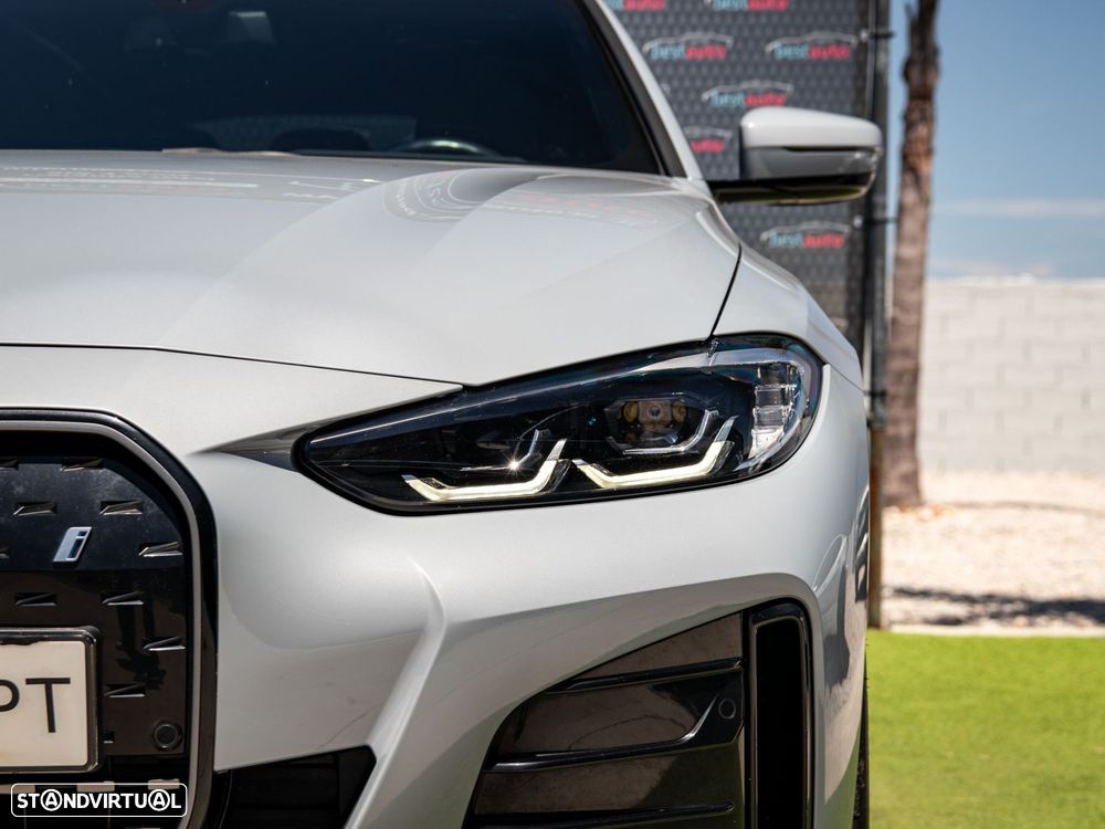 BMW i4 eDrive40 Pack Desportivo M - 16