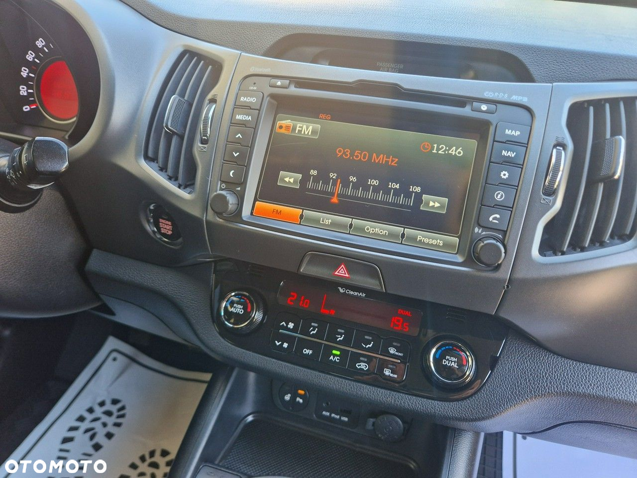 Kia Sportage 1.7 CRDI Business Line L 2WD - 11